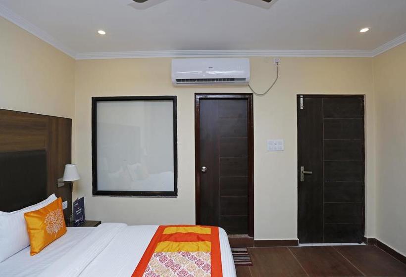 Hotel Oyo 8905 Tapastali 13