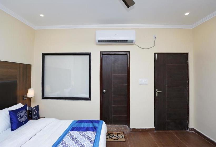 Hotel Oyo 8905 Tapastali 15