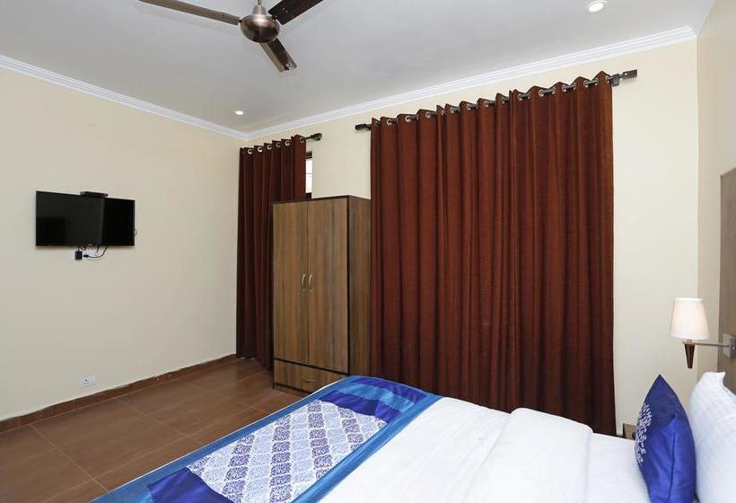 Hotel Oyo 8905 Tapastali 17