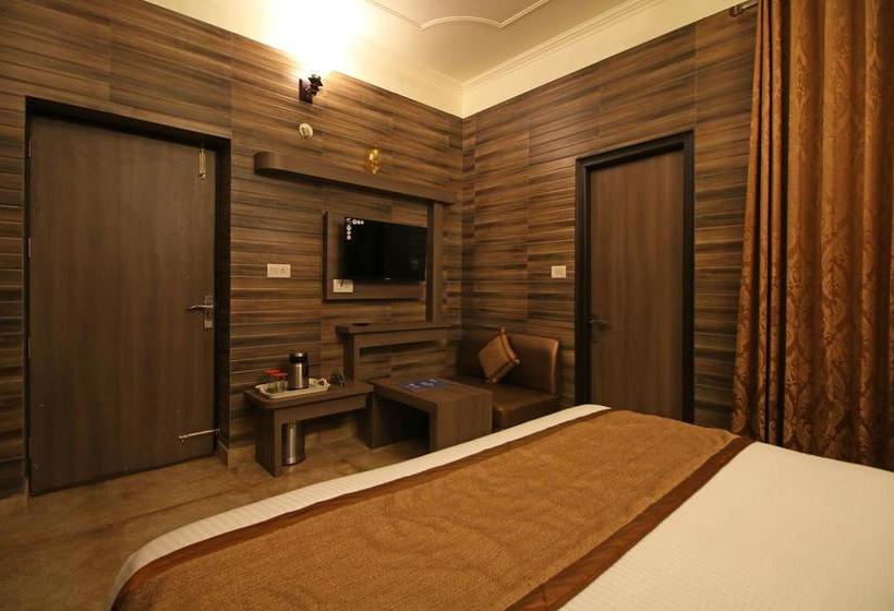 Hotel Oyo 5540 Etiler 17