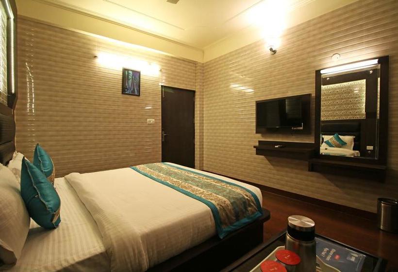 Hotel Oyo 5540 Etiler 8