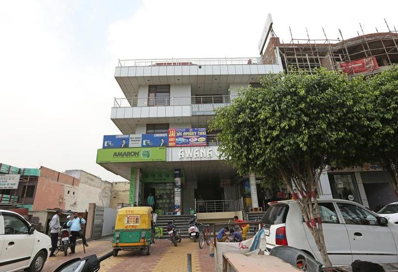 Hotel Oyo 8910 Celeste Inn 18