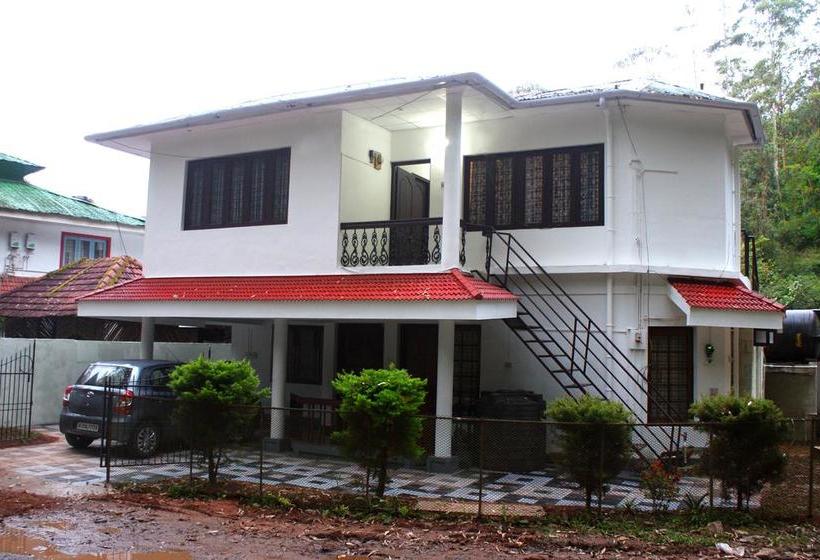 Hotel Oyo 7116 Home Stay Winter Castle 1