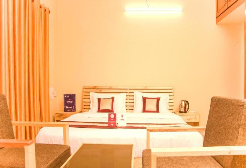Hotel Oyo 8485 Near Rk Beach 1