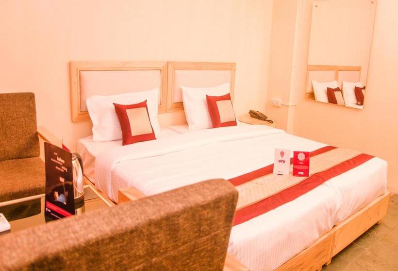 Hotel Oyo 8485 Near Rk Beach 17