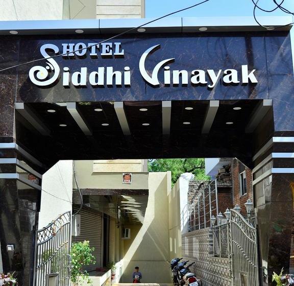 Hotel Siddhi Vinayak 17