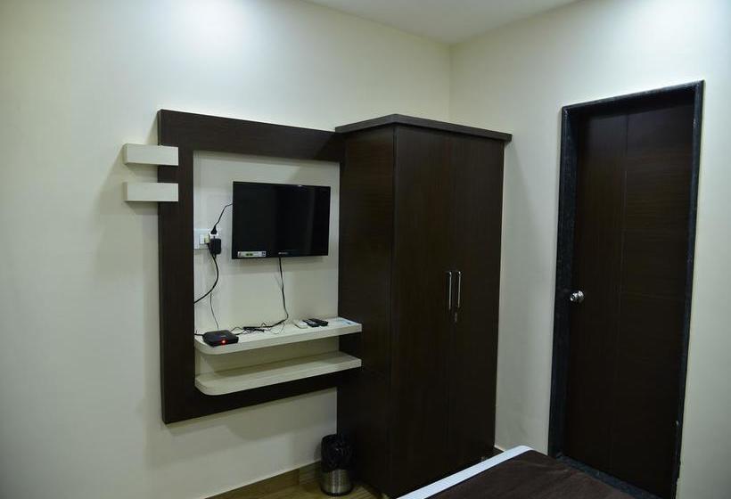 Hotel Siddhi Vinayak 8