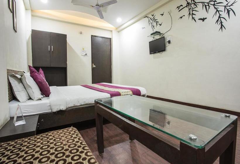 Hotel Oyo 3589 Dawar Regency 13