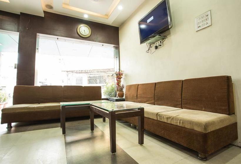 Hotel Oyo 3589 Dawar Regency 2