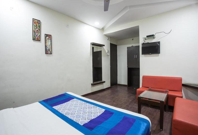 Hotel Oyo 3589 Dawar Regency 7