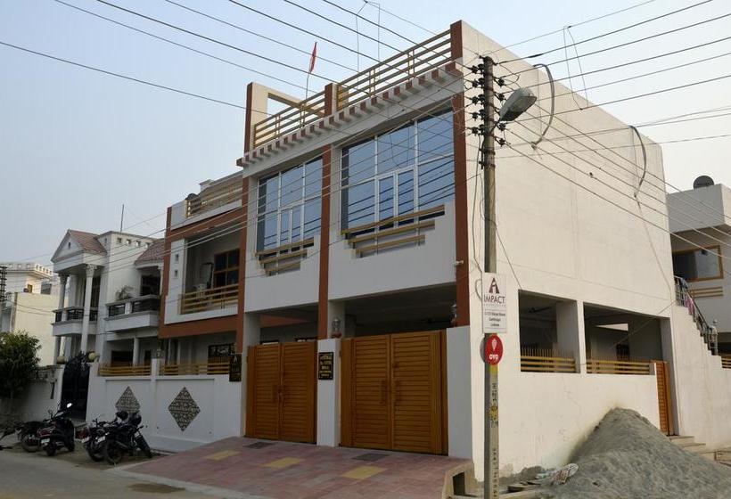 Hotel Oyo 7441 Impact Associates Uttar Pradesh