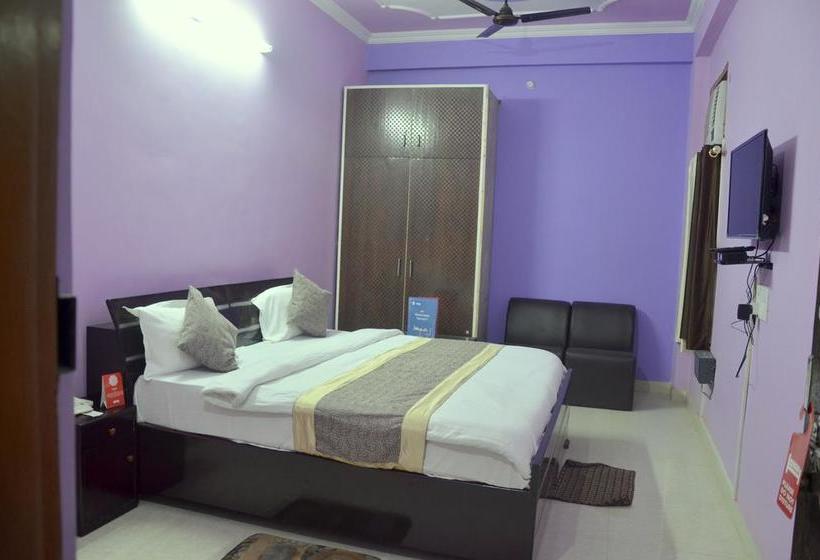 Hotel Oyo 7441 Impact Associates 15