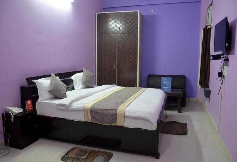 Hotel Oyo 7441 Impact Associates 19