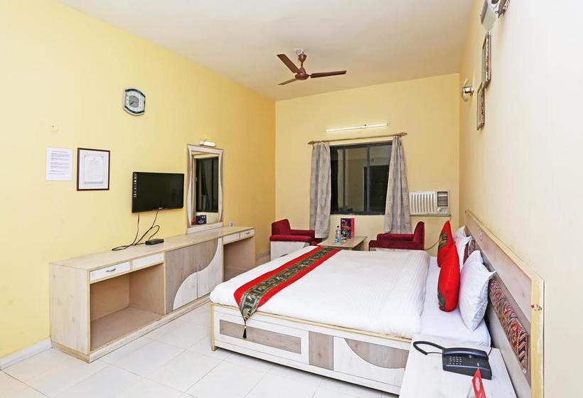 Hotel Oyo 4230 Richi Regency 1 1