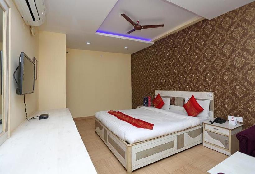 Hotel Oyo 4230 Richi Regency 1 12