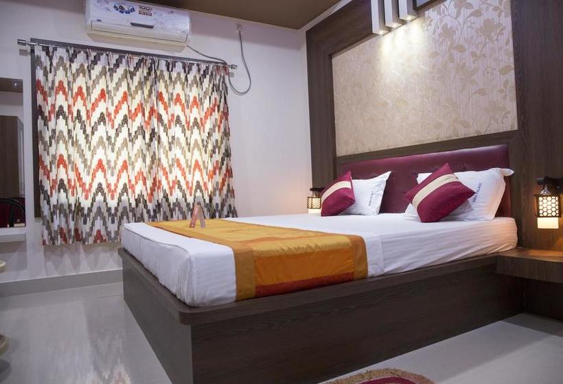 Hotel Oyo 3904 Home Stay Tara Palace 13