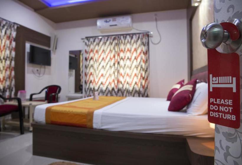 Hotel Oyo 3904 Home Stay Tara Palace 16