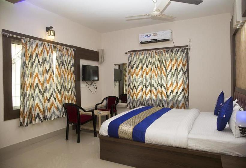 Hotel Oyo 3904 Home Stay Tara Palace 5