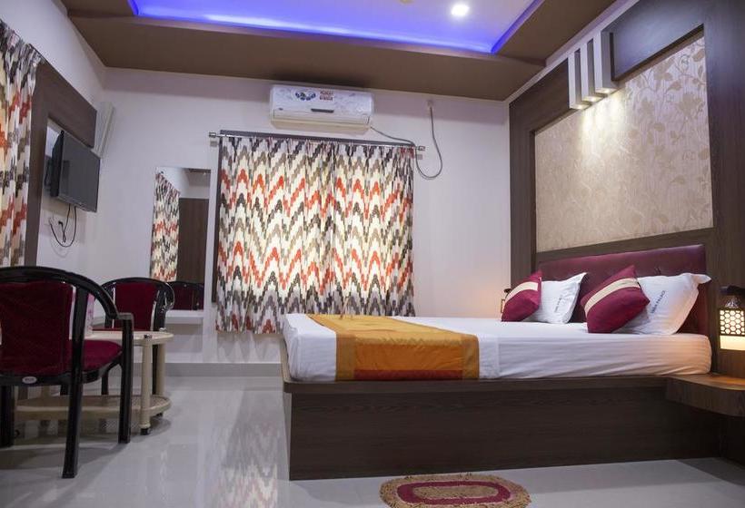 Hotel Oyo 3904 Home Stay Tara Palace 8