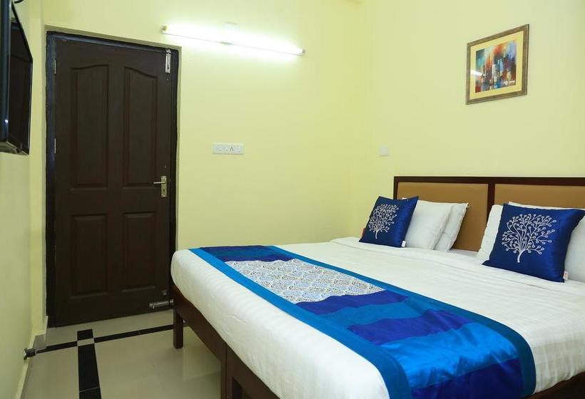 Hotel Oyo 8273 Diamond Inn 7