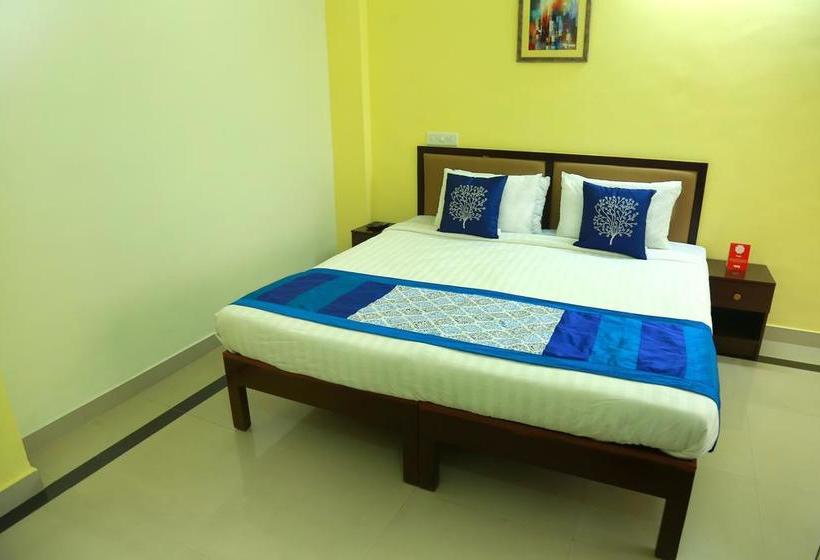 Hotel Oyo 8273 Diamond Inn 8