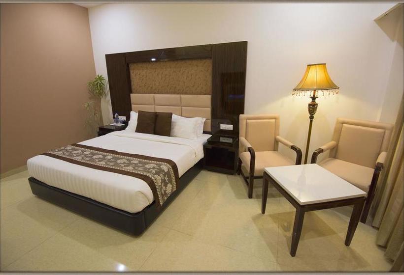 Hotel The Celestial Park Bhopal