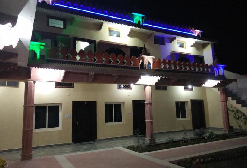 Hotel Monarch Rama Palace Orchha