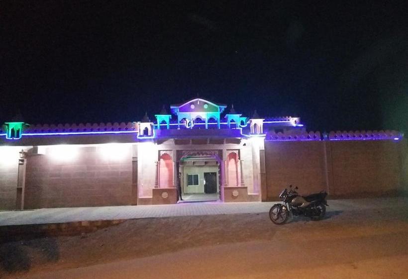 Hotel Monarch Rama Palace 17