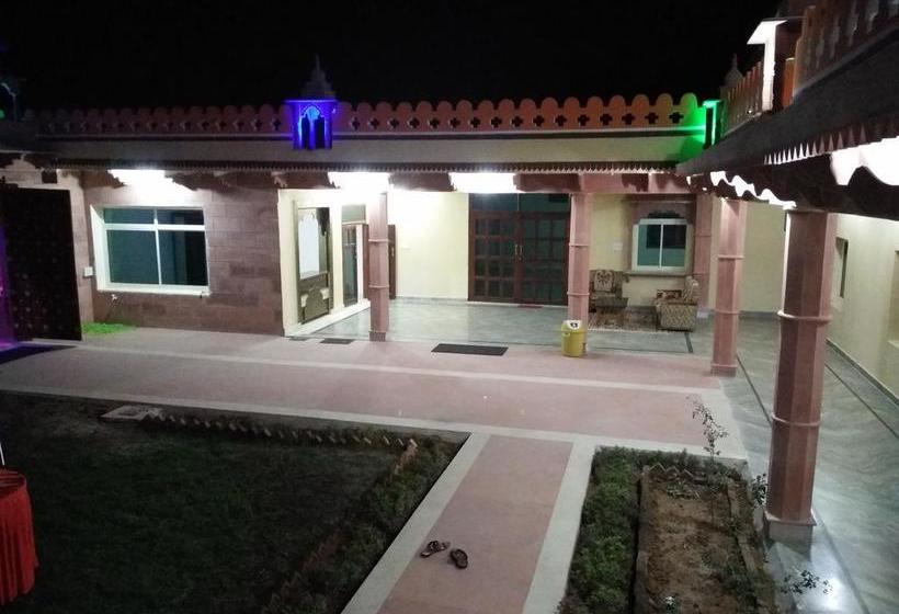 Hotel Monarch Rama Palace 19