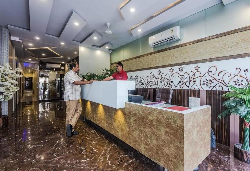 Hotel Oyo 8193 Pearl View 1