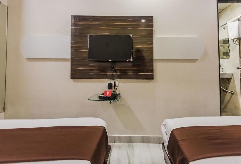 Hotel Oyo 8193 Pearl View 13