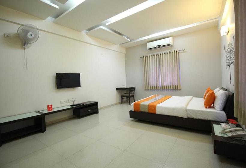 Hotel Oyo 5054 Sunnstep Club 12