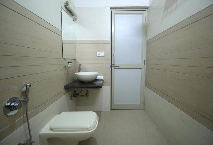 Hotel Oyo 5054 Sunnstep Club 20