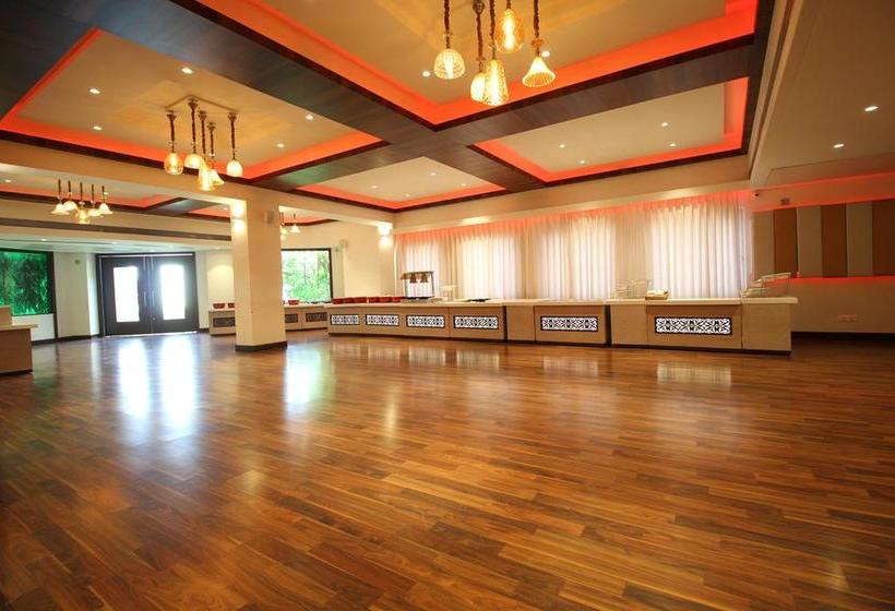 Hotel Oyo 5054 Sunnstep Club 5