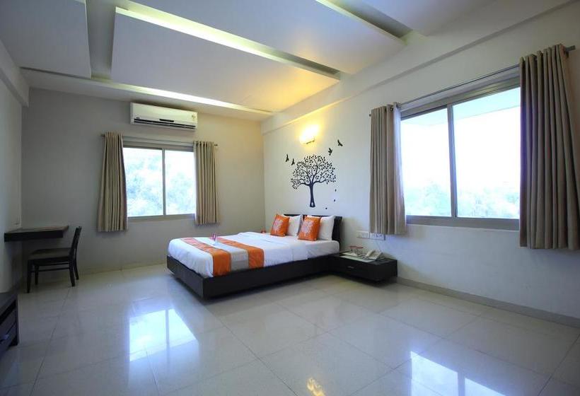 Hotel Oyo 5054 Sunnstep Club 6