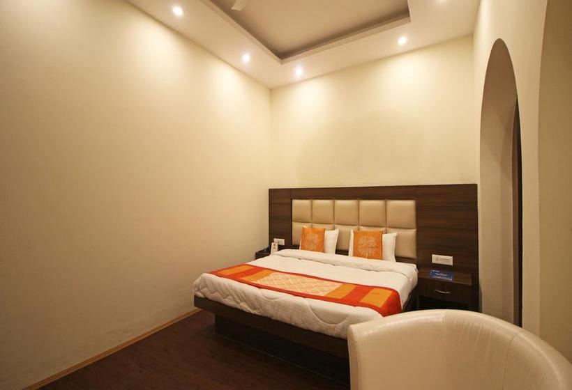 Hotel Oyo 5962 Home Stay Barlow Villa 12