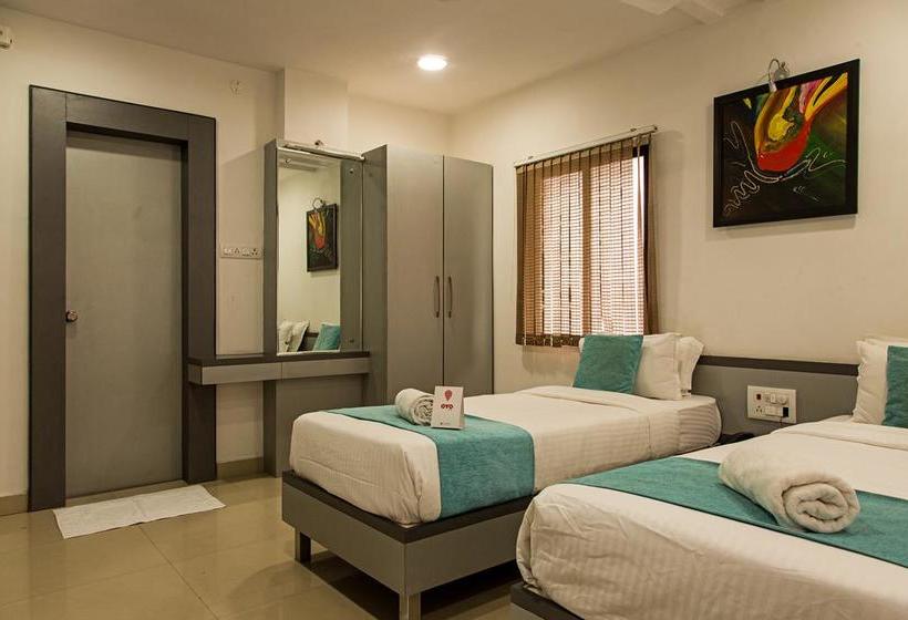 Hotel Oyo 6433 Check Inn 16