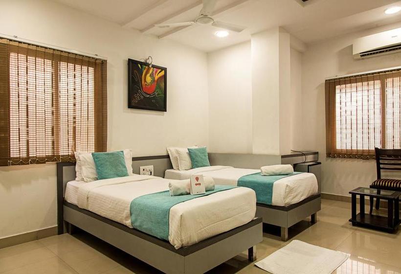 Hotel Oyo 6433 Check Inn 18