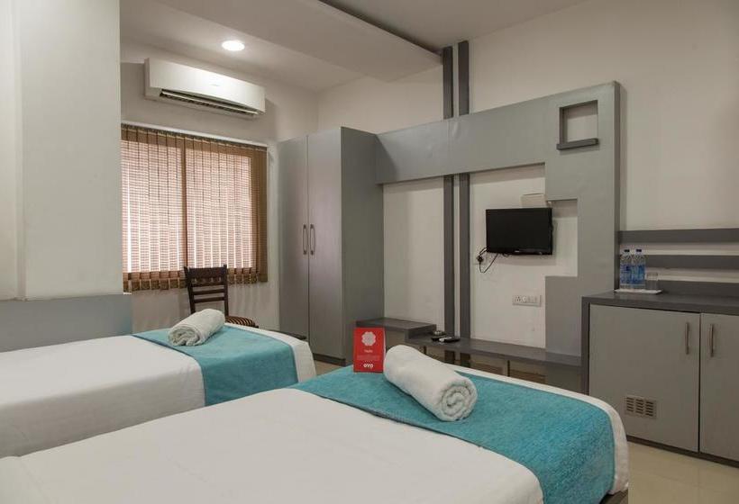 Hotel Oyo 6433 Check Inn 8