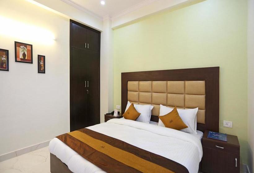 Hotel Oyo 6812 Aruma Residency 1