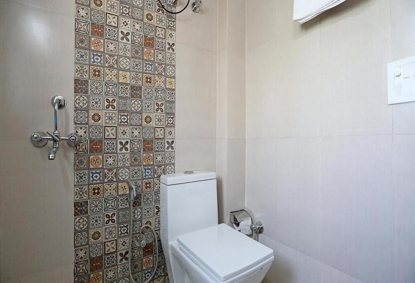 Hotel Oyo 6812 Aruma Residency 15