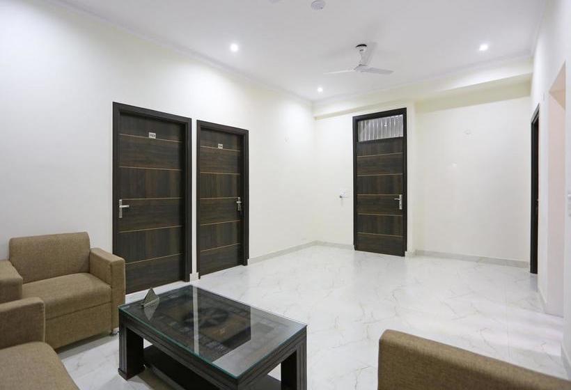 Hotel Oyo 6812 Aruma Residency 19