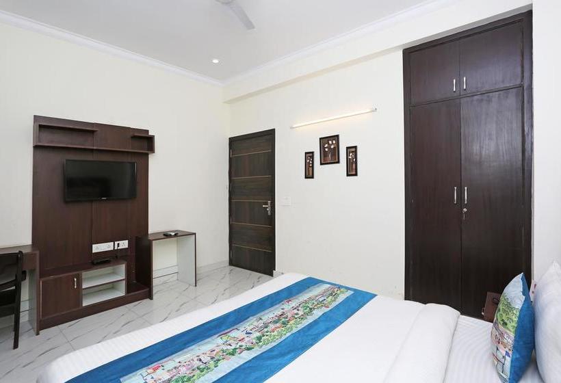 Hotel Oyo 6812 Aruma Residency 7