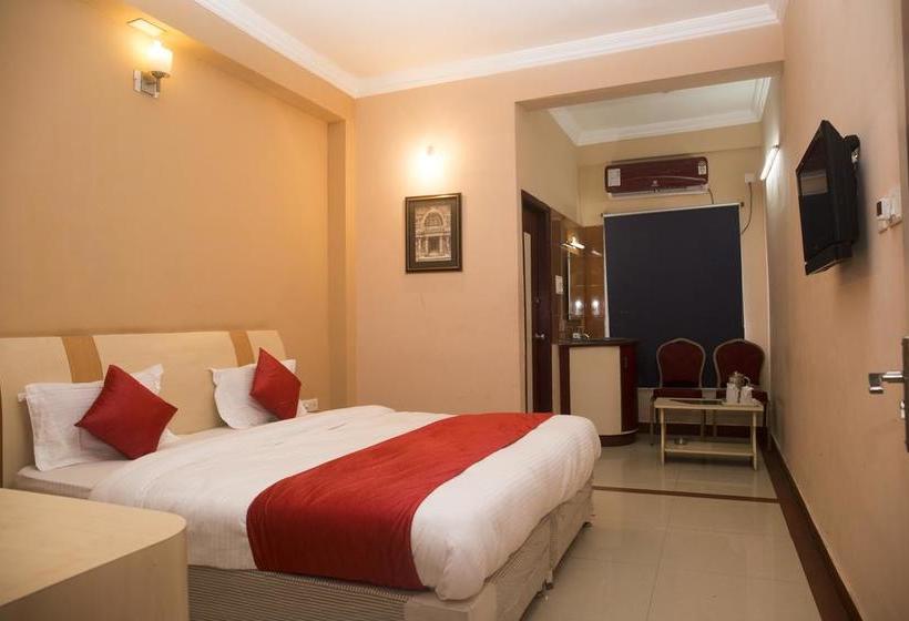 Hotel Oyo 3345 Shubham Beach 5