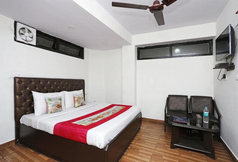 Hotel Oyo 3538 Mahamaya 11