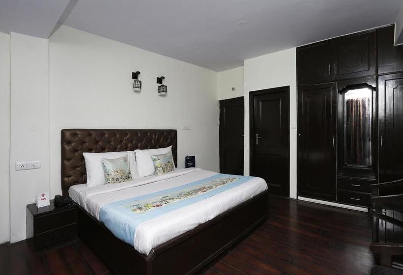 Hotel Oyo 3538 Mahamaya 6