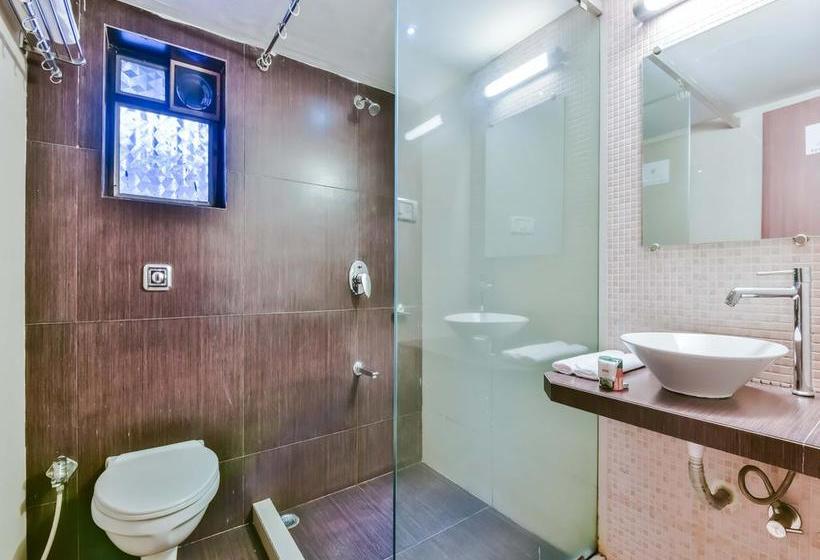 Hotel Oyo 3989 New Kuber S Residency 19