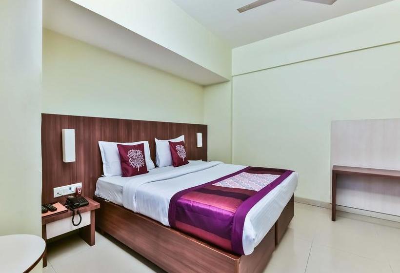 Hotel Oyo 3989 New Kuber S Residency 4