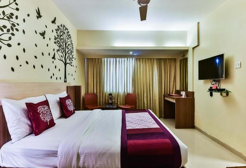Hotel Oyo 3989 New Kuber S Residency 8