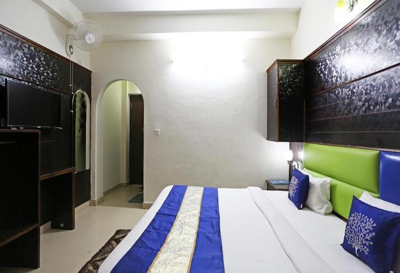 Hotel Oyo 4451 Super Mall Residency 13